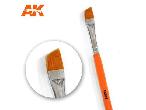 AK Interactive Weathering Brush - Diagonal (AK-578)