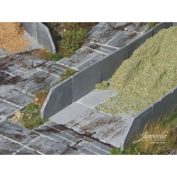 Juweela Betonsilos met kuilvoer - Bruin + groen - H0 / 1:87 (JW28381)