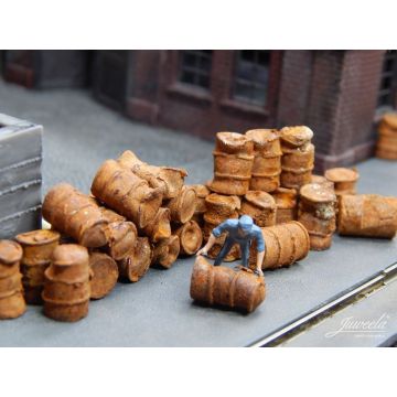 Juweela Oude roestige vaten - Roestig - 40g - H0 / 1:87 (JW28161)