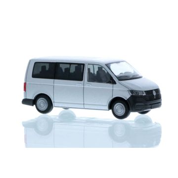 Rietze Volkswagen T6.1, kort - zilver - H0 / 1:87 (RI11682)